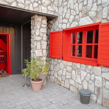 Bohem Borklub Bed & Breakfast