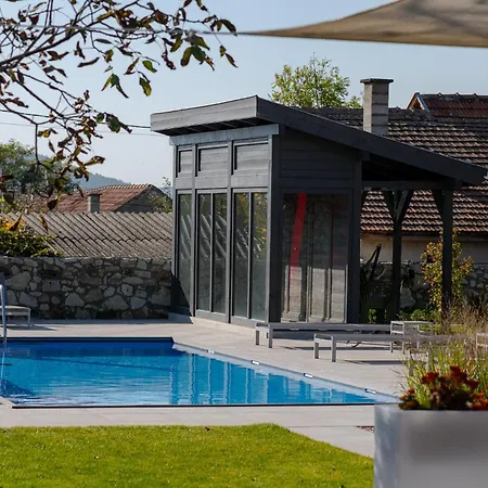 Bohem Borklub Bed & Breakfast Tallya