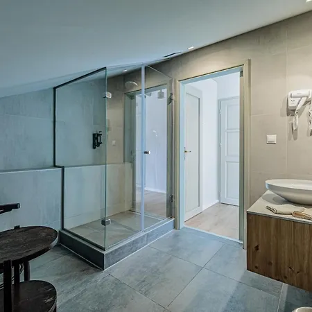 Nocleg ze śniadaniem Bohem Borklub 4*