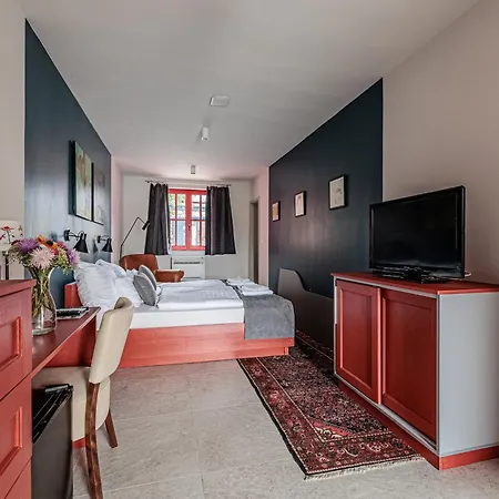 Bohem Borklub Nocleg ze śniadaniem