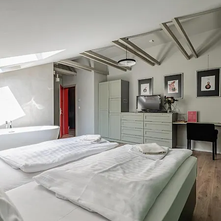 Bohem Borklub Nocleg ze śniadaniem