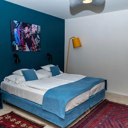 Bohem Borklub فندق مبيت وإفطار 4*