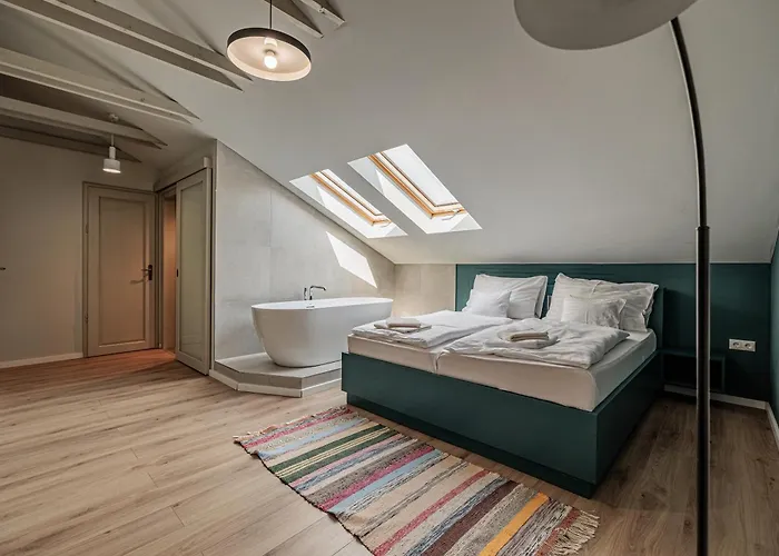 Bohem Borklub Bed & Breakfast 4*