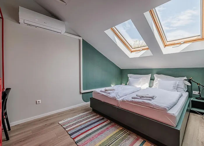 Bohem Borklub Bed & Breakfast 4*